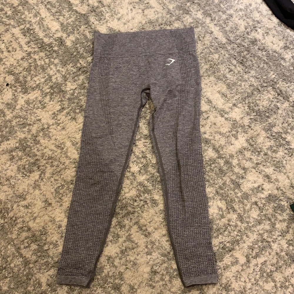 Grey gym shark leggings! In great shape!
